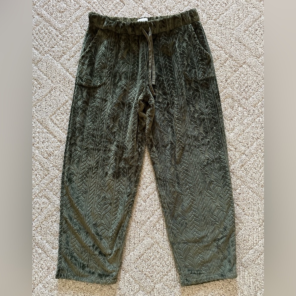 Koolaburra by UGG Soft Plush Lounge Pants